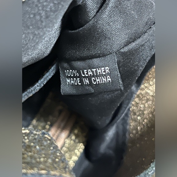 Kate Landry 100% Leather Gold/Bronze Hobo Handbag - Picture 7 of 8